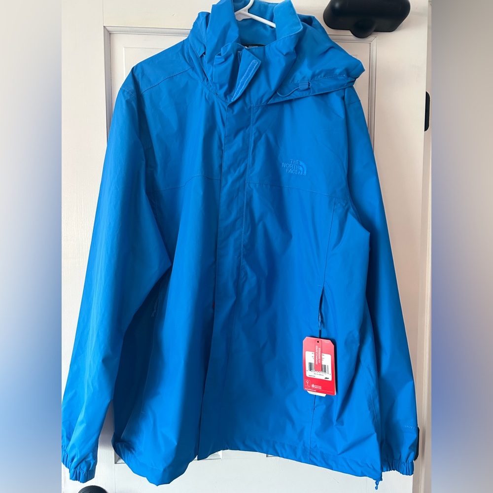 Men’s North Face Resolve 2 Waterproof Rain Jacket NWT, Size XXL